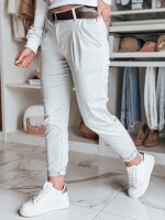 Dámske chino nohavice s opaskom MODELA svetlošedé (uy2564)